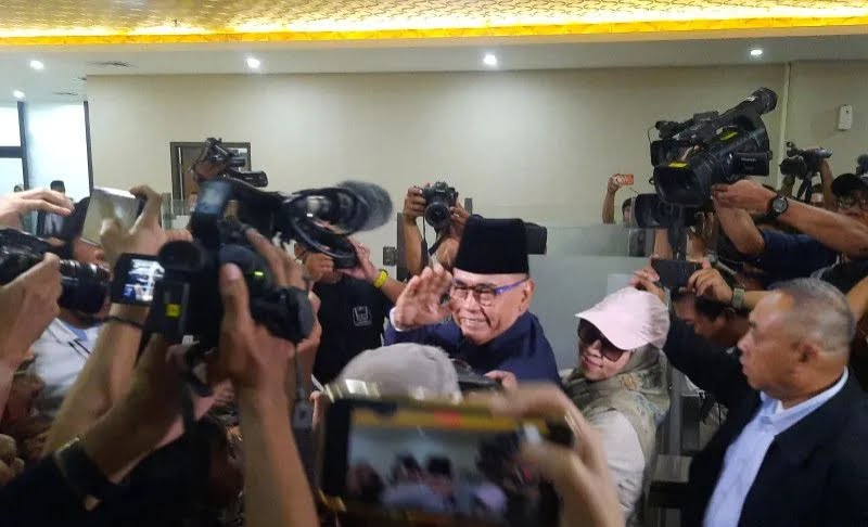 Hadir Berikan Klarifikasi, Panji Gumilang Penuhi Panggilan Penyidik Bareskrim Polri