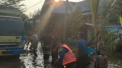 Jajaran Polres Pali Melalui Polsek Talang Ubi Melakukan Monitoring Wilayah Terdampak Banjir