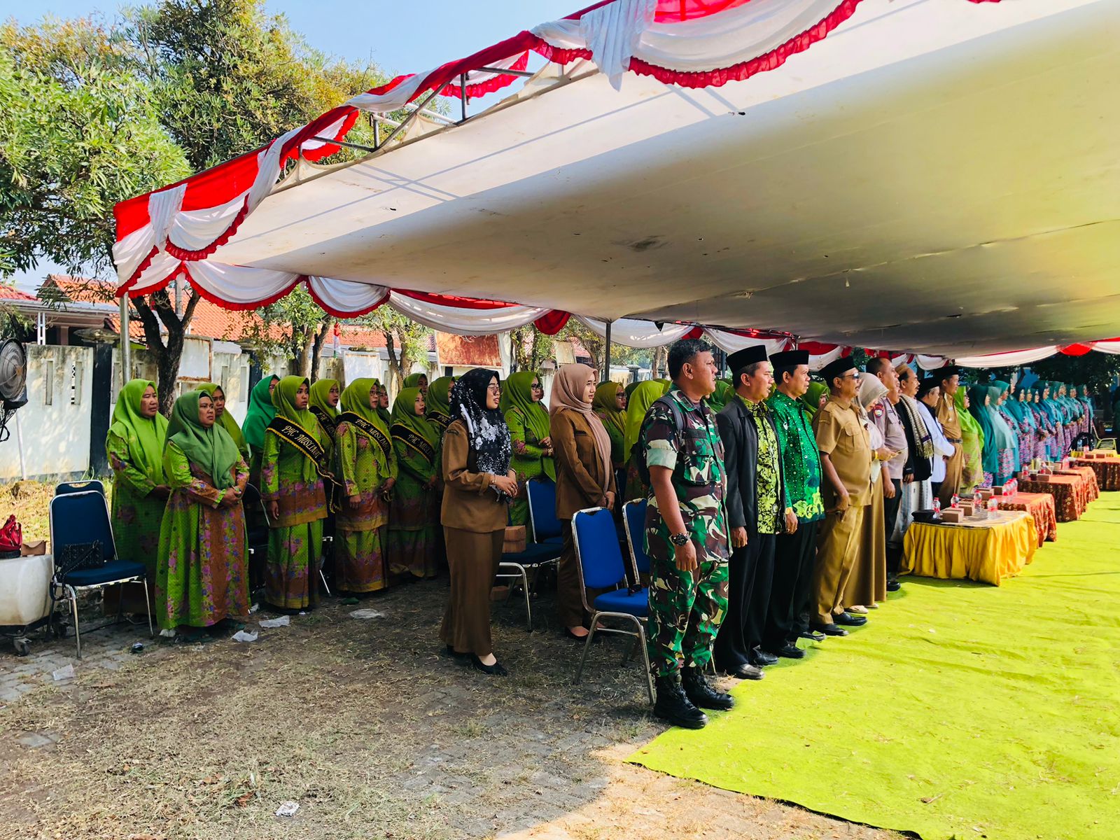 Pengukuhan Pengurus BKMM dan Muslimat NU Tingkat Kecamatan Karangbahagia, Camat Karnadi, S.Sos Fasilitasi Tempat Acara