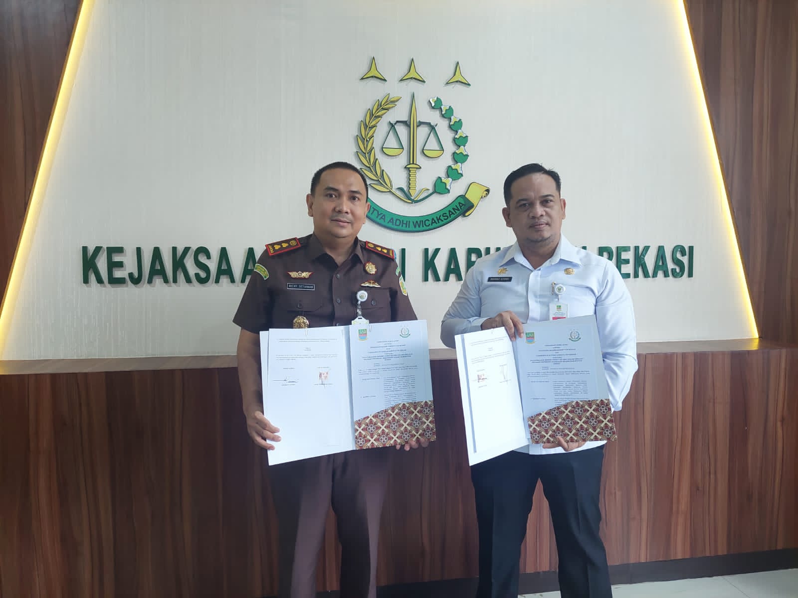 Luncurkan Aplikasi ProSmart Kejari Kabupaten Bekasi MoU Dengan DPMD