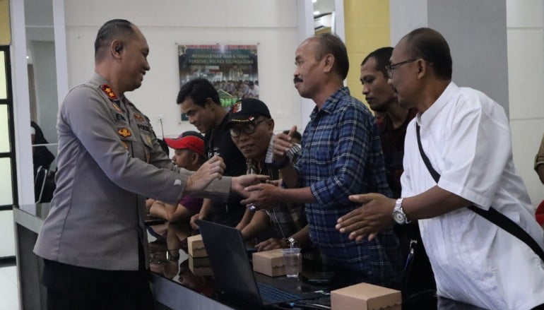 Kapolres Tulungagung AKBP Eko Hartanto Berpamitan Kepada Awak Media di Piramida