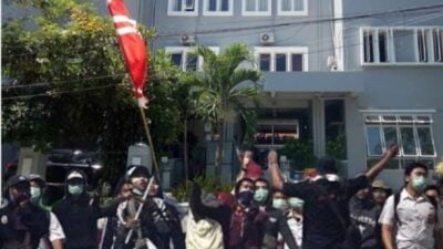 Buntut Arogansi Pada PKL, Gabungan Organisasi dan PKL Surabaya Bakal Geruduk dan Kepung Kantor Satpol-PP Kota Surabaya
