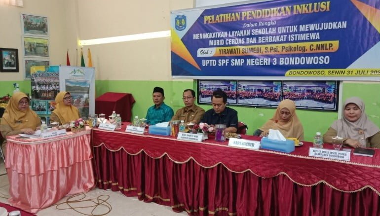 Sebagai Pengembangan Mobilisasi Pengetahuan Dan Keterampilan, SMP 3 Bikin Pelatihan Pendidikan Inklusi