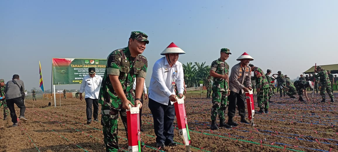 Pemkab Bekasi Bersinergi dengan TNI AD Kembangkan Ketahanan Pangan Daerah