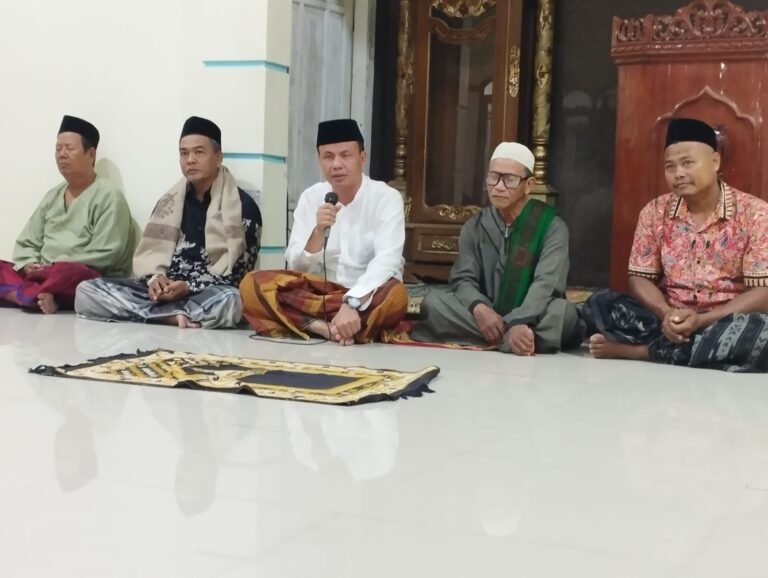 Seraya Subuh Keliling, Camat Cabangbungin Santuni Anak Yatim Piatu