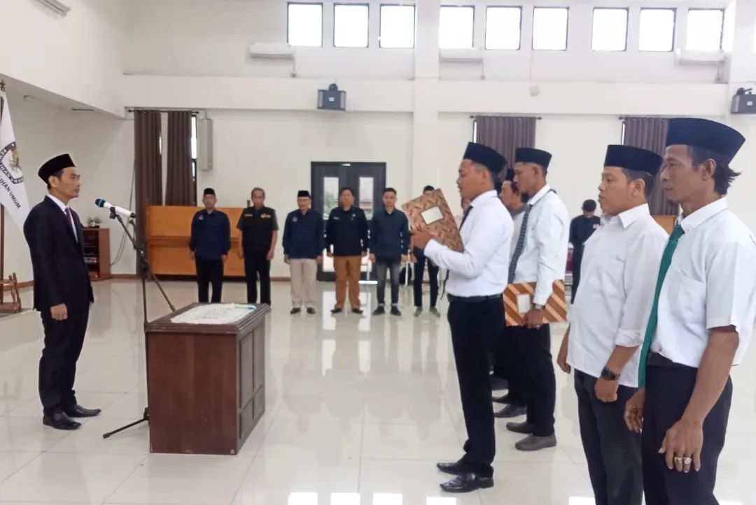 KPU Kabupaten Bekasi Lantik 7 PAW PPS Pemilu 2024