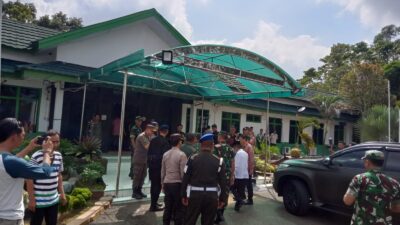 kapolsek Talang ubi kompol A Darmawan SH Mendampingi kunjungan kerja Danrem 044/ Gapo ke kabupaten Penukal Abab Lematang Ilir (PALI).