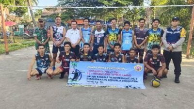 Turnamen Volly Cup Dalam Rangka Memperingati HUT Ke 78 Di Lapangan VOLLY Desa Tanah Abang Pali