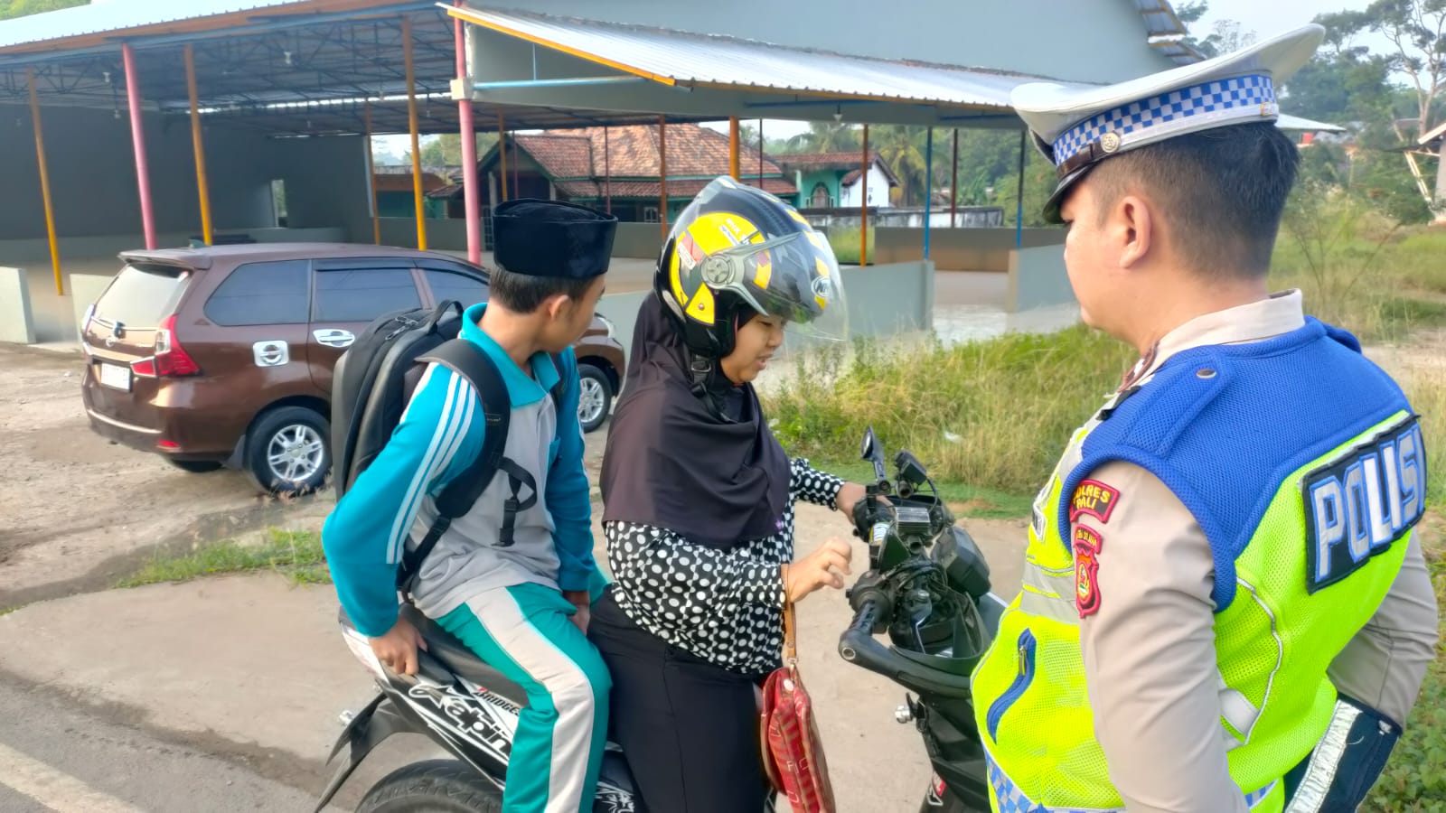 Satlantas Polres PALI Gelar Giat Strong Point di Lokasi Rawan Lakalantas