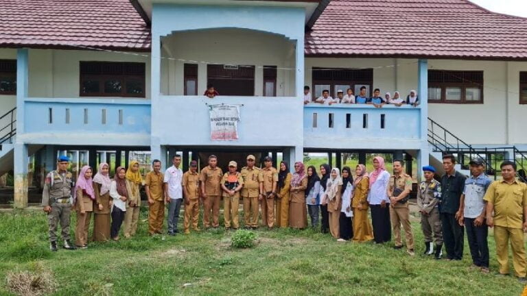 Pastikan Proses Belajar Mengajar Tanpa Kendala, Bupati Heri Amalindo Utus Wabup Datangi SMP Talang Betung 