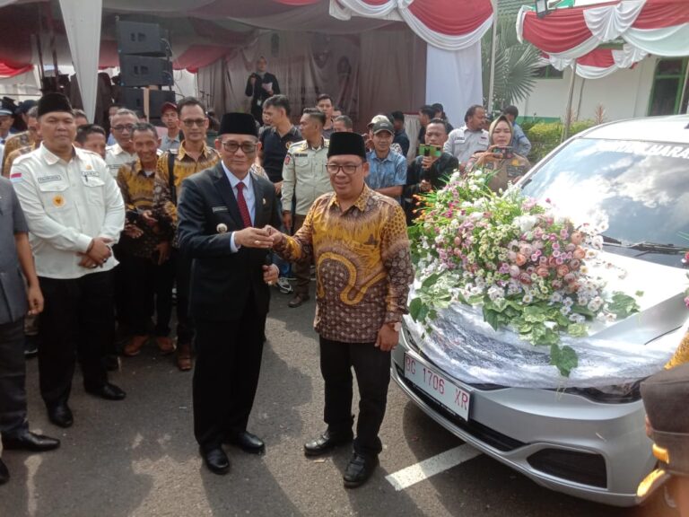 Pertama Di Sumsel, Bupati PALI Heri Amalindo Launching Mobil Operasional Seluruh Desa Di PALI