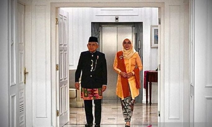 Dengan Pakaian Khas Betawi Wapres Ikuti Sidang Tahunan MPR