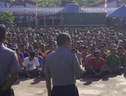 Tingkatkan Kamtib, Ribuan Warga Binaan Lapas Narkotika Karang Intan Simak Pengarahan Kalapas