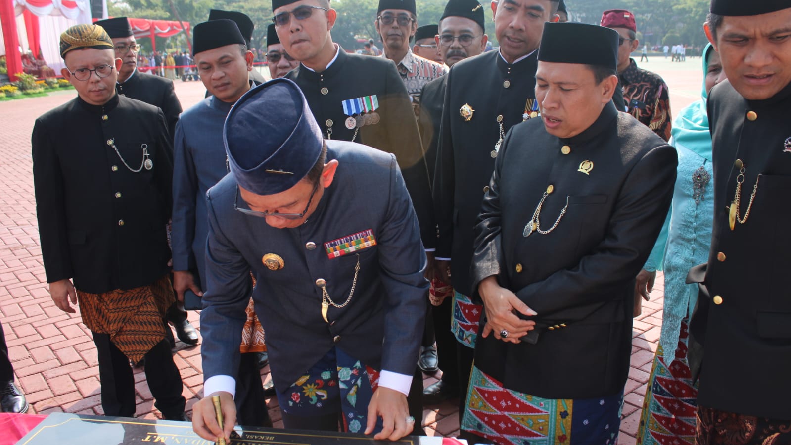 Ini Pesan Dani Ramdan Pada Apel Hari Jadi Kabupaten Bekasi ke-73