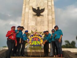 Ormas Jagat Buana Nusantara,Giat Tabur Bunga di Taman Makam Pahlawan Tanjung Karang*