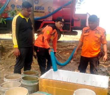 BPBD Kabupaten Bekasi Terus Terus Salurkan Distribusi Air Bersih untuk Warga Terdampak Kekeringan