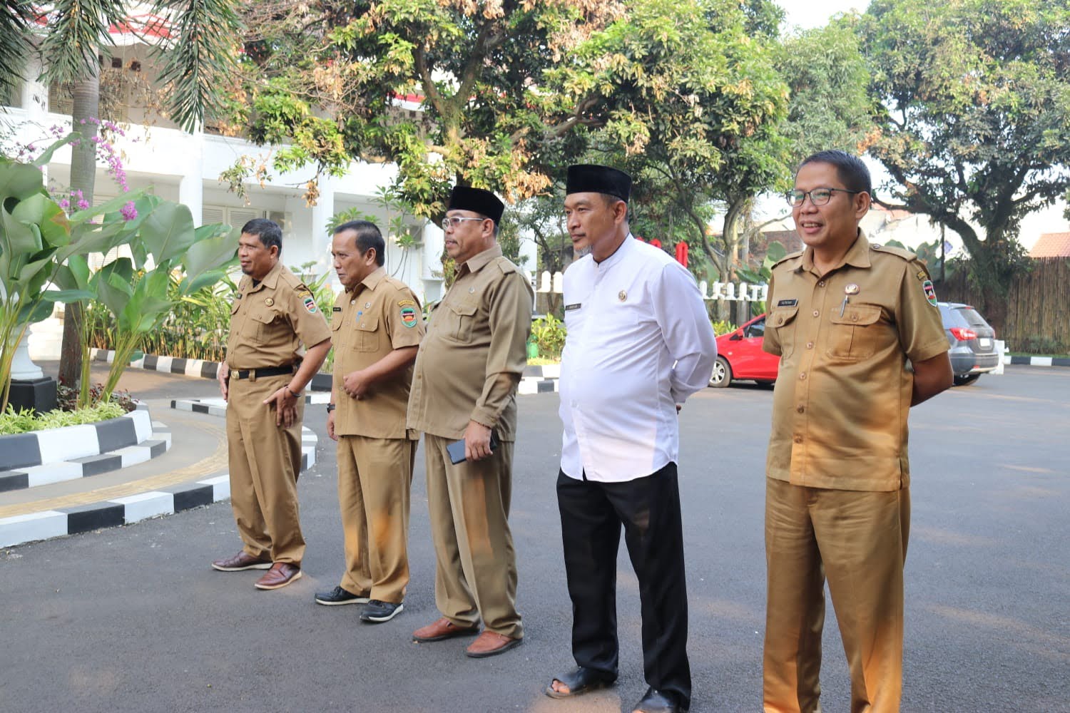 Sekretaris DPRD Purwakarta Perkenalkan Kabag Umum Setwan Baru*