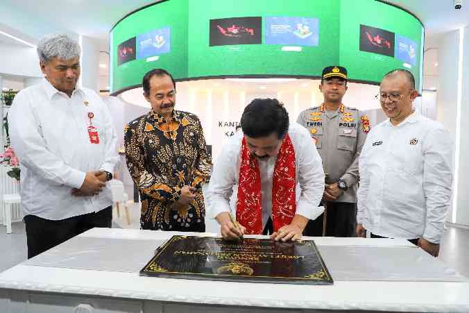 Menteri ATR/BPN Resmikan Loket Layanan Publik Modern Serba Digital Kantor Pertanahan Kabupaten Bekasi