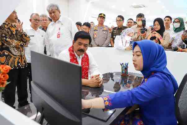 Menteri ATR/BPN Resmikan Loket Layanan Publik Modern Serba Digital Kantor Pertanahan Kabupaten Bekasi