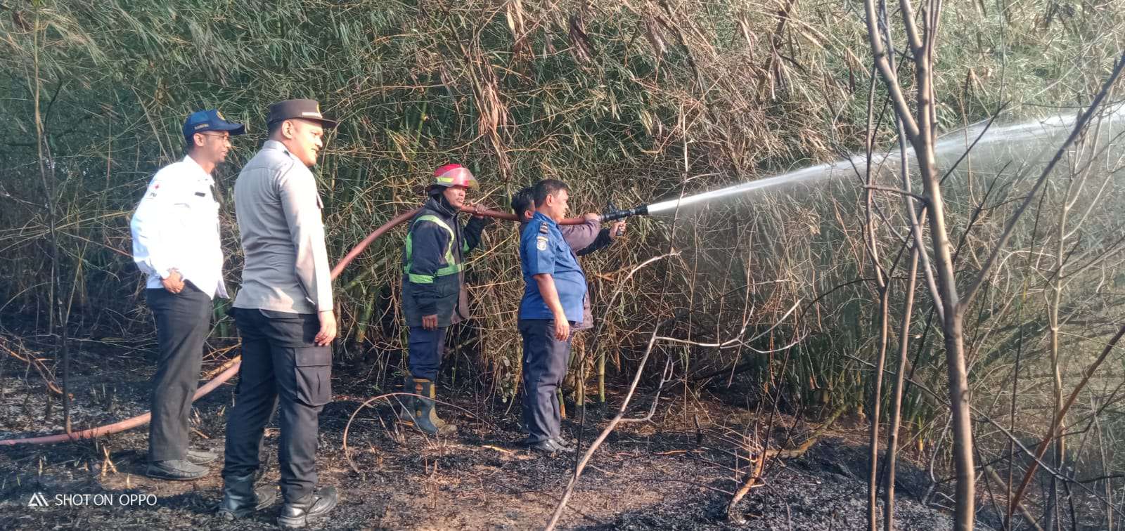 Plt Camat Bojongmangu Imbau Warga Tidak Bakar Sampah Sembarangan