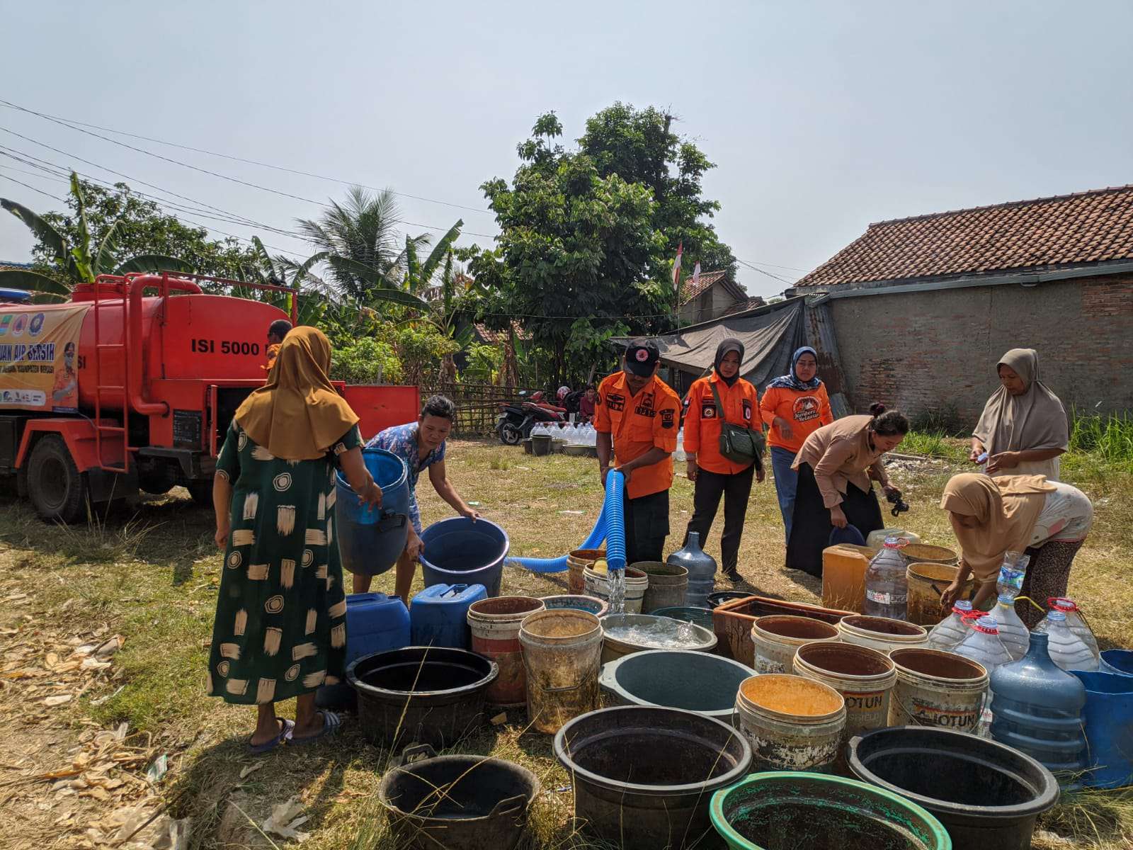 Pemkab Bekasi dan BPBD ajak Masyarakat Berkoordinasi Saat Bantu Warga Terdampak Kekeringan