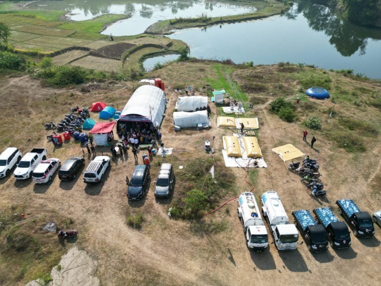 Posko Pengolahan Air Bersih dan Siap Minum PMI Penuhi Kebutuhan Warga Terdampak Kekeringan