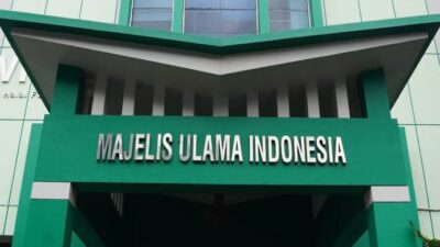 Komisi Fatwa MUI Ajak Umat Sholat Ghaib setelah Jum’atan untuk Syuhada di Palestina