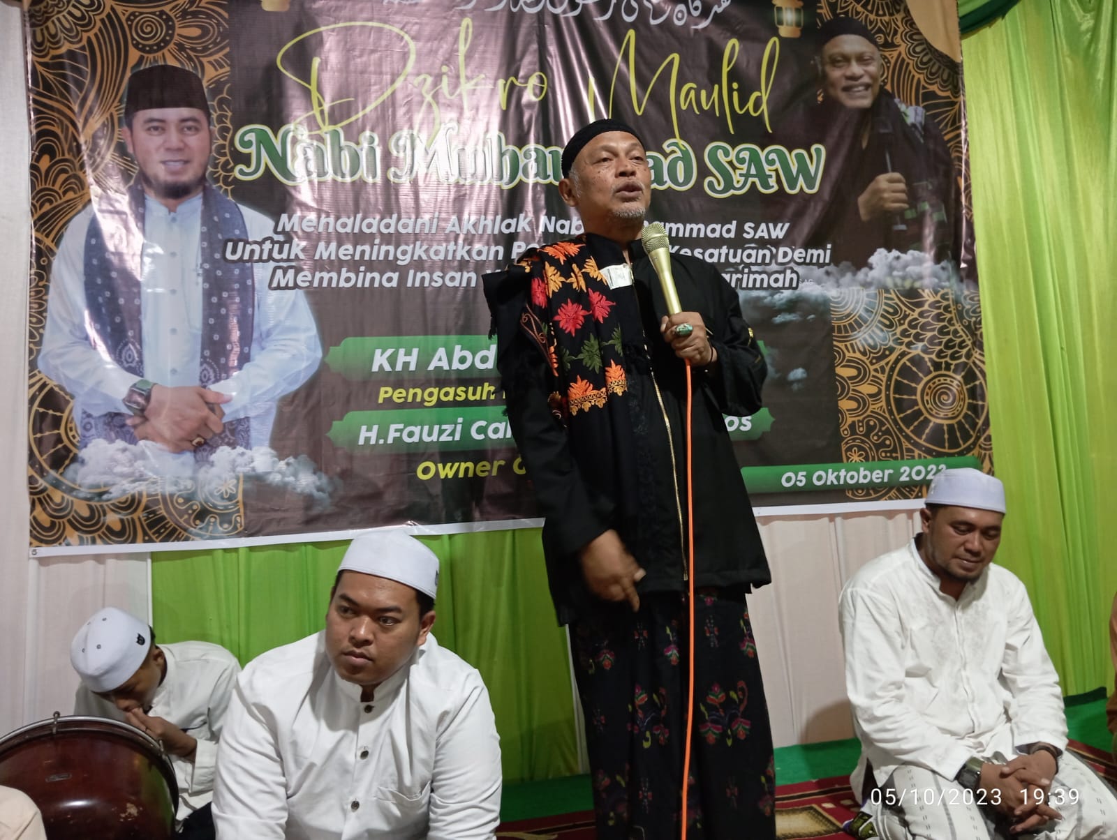 KH Malik Hadir Diacara Maulid Nabi di Rumah H Fauzi Cahyo Purnomo