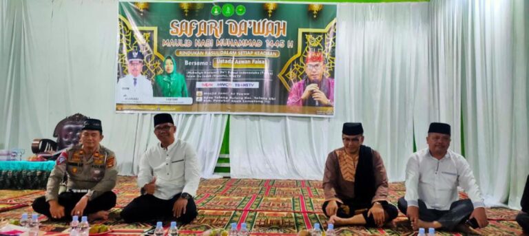 Pemerintah Desa Talang Bulang Kecamatan Talang Ubi Kabupaten PALI  Menggelar Safari Dakwah Bersama Mubaligh Nasional Ustadz Aswan Faisal