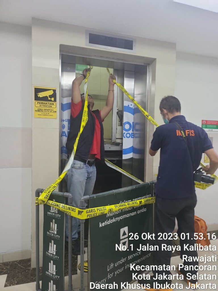 Penampakan Lift Apartemen Kalibata City yang Jatuh dan Makan 2 Korban