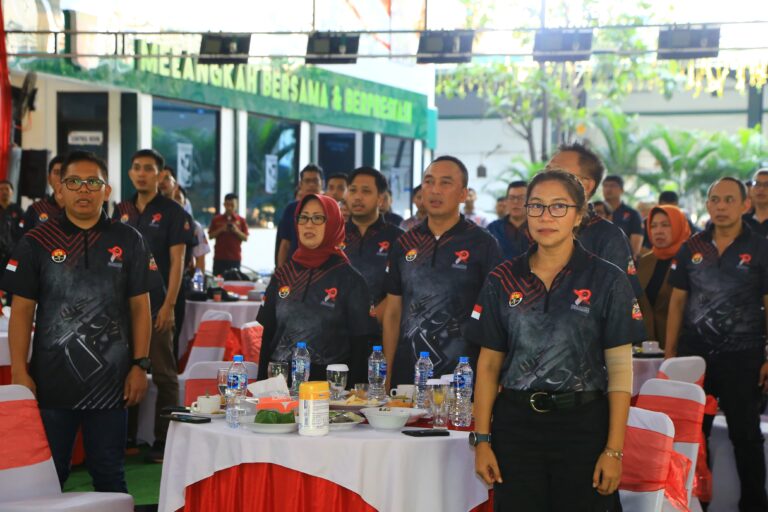 HUT Humas Polri ke-72, Irjen. Pol. Sandi Nugroho Bersama Dewan Pers Buka Pertandingan Menembak Pemimpin Redaksi 