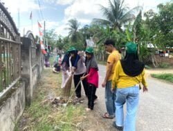 KKN-PPM Universitas Malikussaleh Kelompok 90 Lakukan Gotong Royong di Lorong Gampong Blang