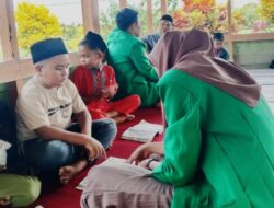 Kelompok 11 KKN-PPM Unimal, Ikut Mengajar Ngaji di Gampong Teupin Banja.