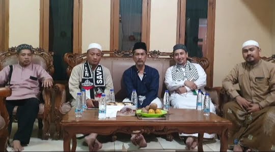 Gunakan Hati Nurani untuk Peduli Palestina, Jajaran Pengasuh Pondok Pesantren Al-Baqiyatussolihat Al-Abadiyah Suarakan Dukungan Bela Palestina