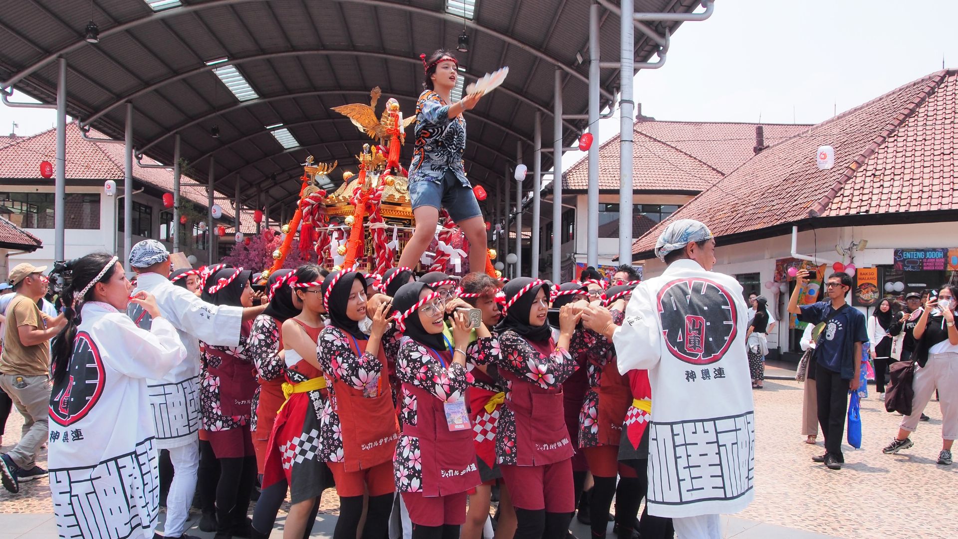 Penampilan atraksi budaya di Jak-Japan Matsuri 2023