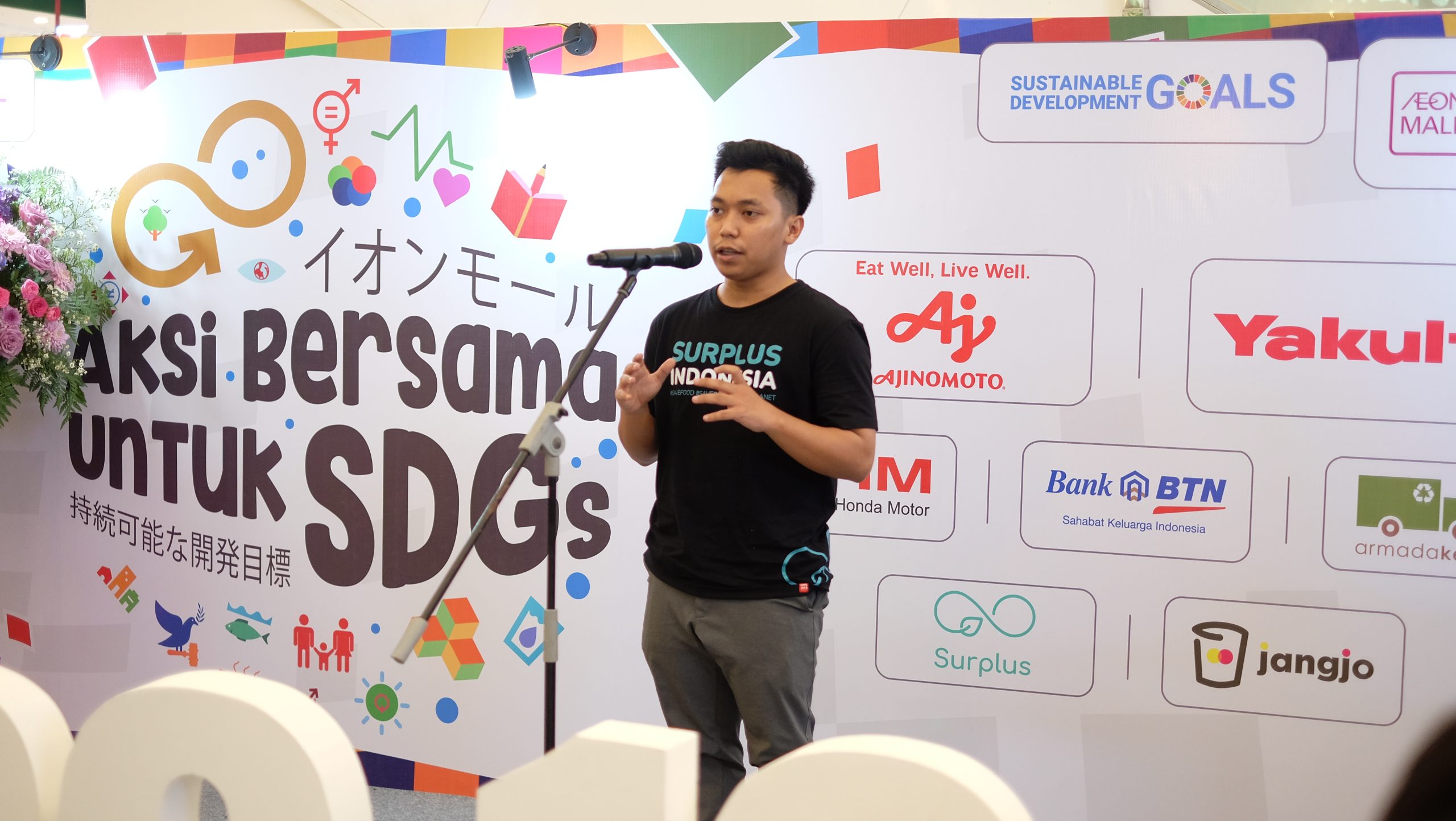 Surplus Indonesia dan AEON Mall Menjalankan "Aksi Bersama untuk SDGs"