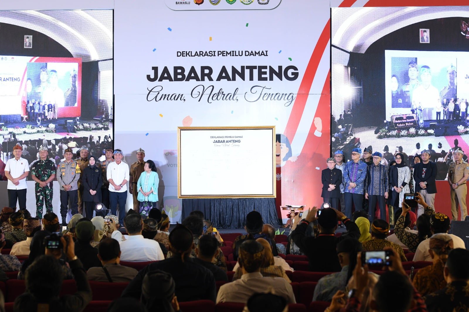 Seluruh Elemen Deklarasi Jabar Anteng