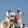 Viral ! Muslimah Cantik Kibarkan Bendera Palestina di Atas Mobil Komando Pesantren At Taqwa Saat Aksi Akbar Bela Palestina Cikarang