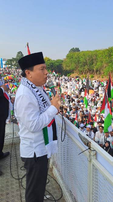 Ketua DPRD Kabupaten Bekasi BN.Holik Qodratulloh Dalam Aksi Bela Palestina : Penjajahan diatas Dunia Harus dihapuskan