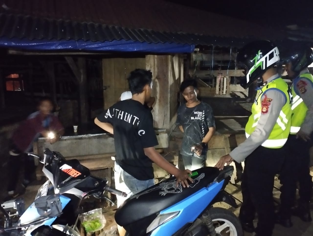 Satuan Samapta Polres Pali Aktif Melakukan Patroli Malam Cegah Gangguan Kamtibmas Sekaligus Juga Mencegah Aksi Tindakan kriminal Lainnya