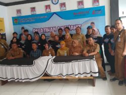 Disnakertrans Purwakarta Gelar Pelatihan Menjahit Di Desa Cadasmekar  