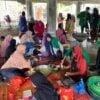 Sebagai Tanda Perpisahan, KKN-PPM 11 Unimal Adakan Makan Bersama Dengan Masyarakat Gampong Teupin Banja.