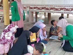 Kembangkan Literasi Anak, Mahasiswa KKN PPM Kelompok 104, Manfaatkan Digitalisasi