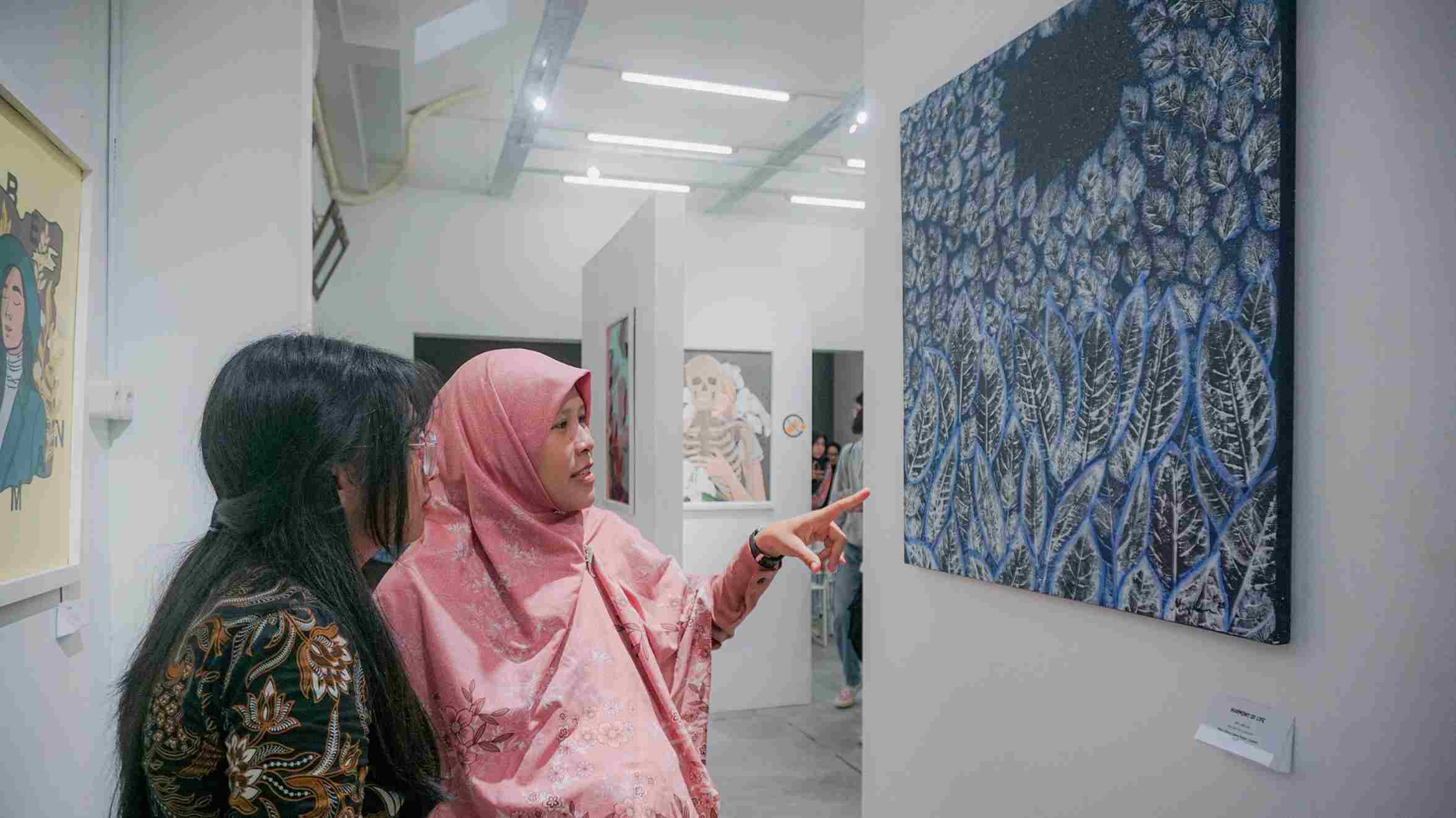 Ajak Masyarakat Tumbuhkan Minat Seni Lewat Pameran Seni Rupa UNNES