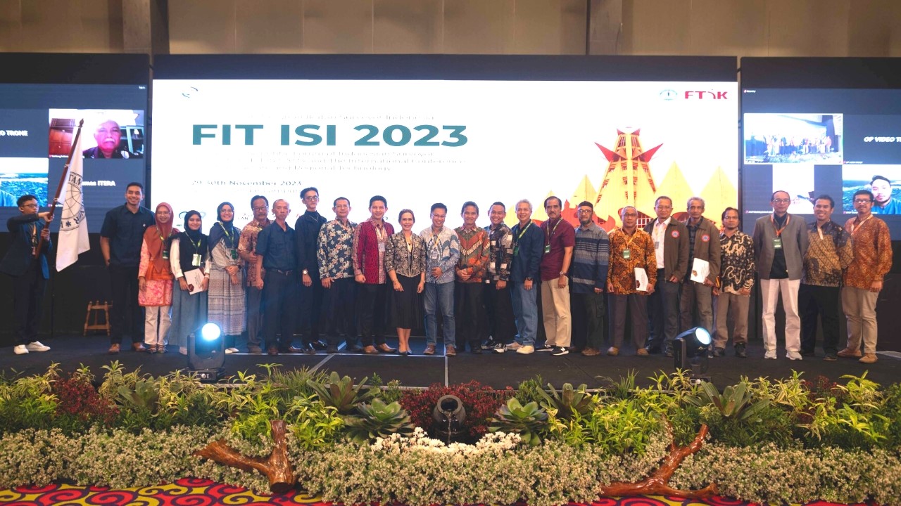 Terra Drone Indonesia Berpartisipasi di FIT ISI 2023: Memperkenalkan Teknologi Drone VTOL dan LiDAR Pemetaan