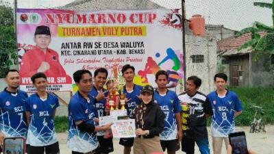 Lagi Dan Lagi Diva Voli Kabupaten Bekasi Mengadakan Turnamen Bola Voli Putra  “Nyumarno Cup” Antar RW Se Desa Waluya