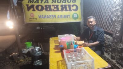 Virall..!! Icip - icip Kuliner Malam, Bubur Ayam Cirebon ala Bang Edy jadi Pilihan Rasa Makan Malam di Kawasan Jakarta Timur