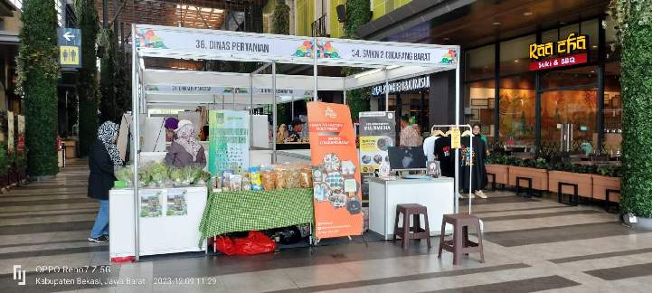 Siswa-Siswi SMKN 2 Cikarang Barat Ikuti Pameran UMKM EXPO Bekasi 2023