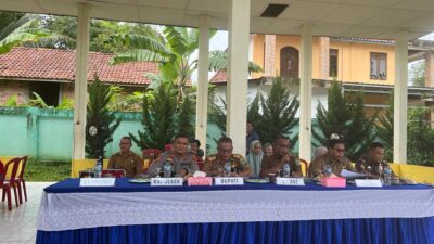 Polsek Tanah Abang Hadiri Pelaksanaan Lelang Lebak Lebung Sungai di Kecamatan Tanah Abang PALI