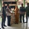 Polsek Penukal Abab Hadiri Giat Pendistribusian Beras Cadangan Pangan Pemerintah